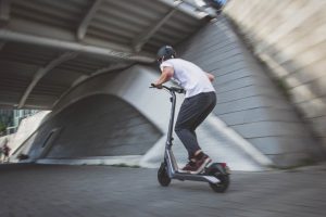 קורקינט חשמלי יתרונות וחסרונות